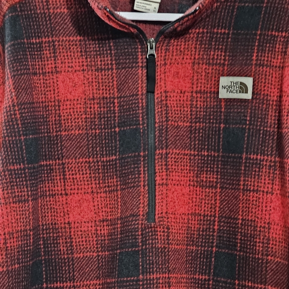 The North Face Sweatshirt Men’s XL Red Plaid Pullover Outdoor Winter Hiking Zip - Picture 2 of 7
